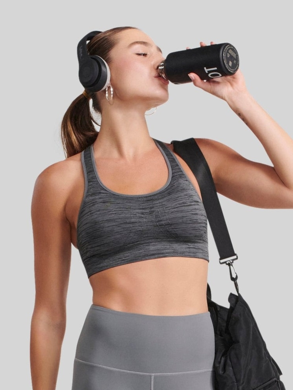 Now Sunday By Underoutfit "The Flex Sports Bra With Removable Pads"-1143-H.Gray